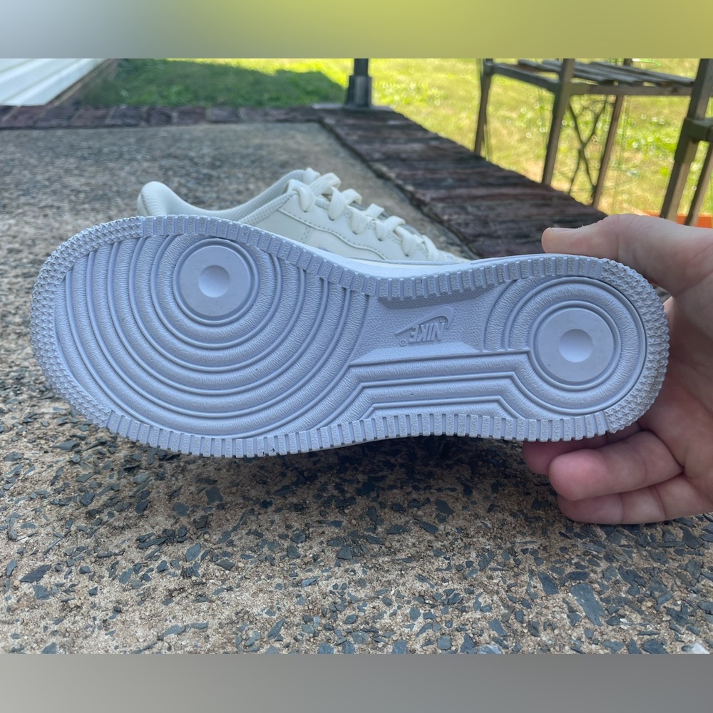 Youth Nike Air Force 1 Low Pale Ivory Sea Glass Sneakers - Picture 7 of 10